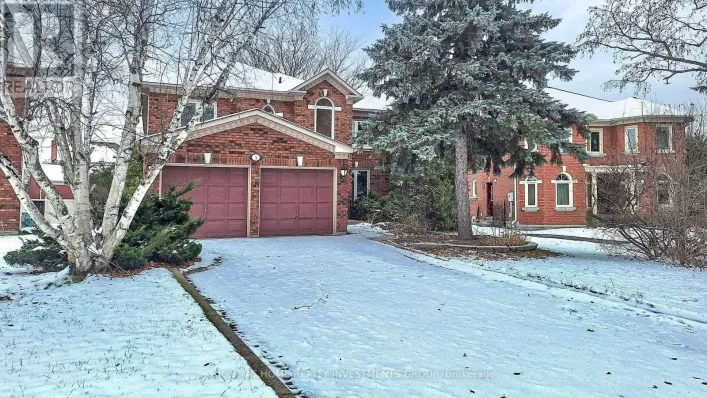 5 FALKLAND PLACE, Richmond Hill