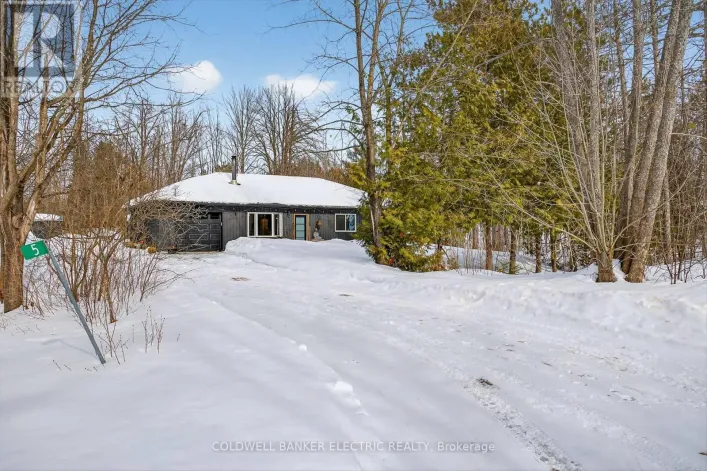 5 FIRE ROUTE 60, Trent Lakes