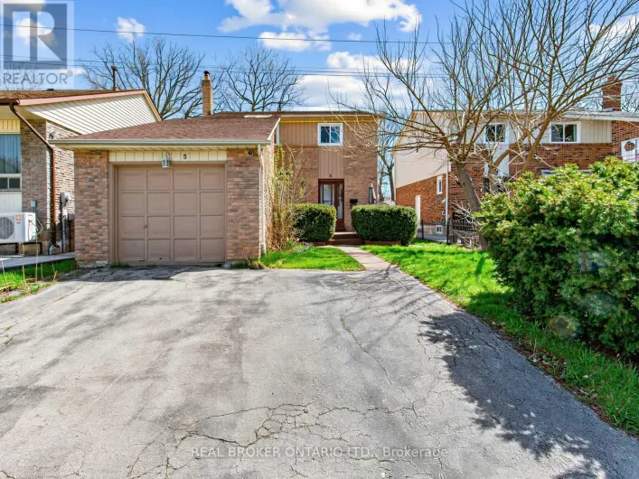 5 FIREBRACE ROAD, Toronto