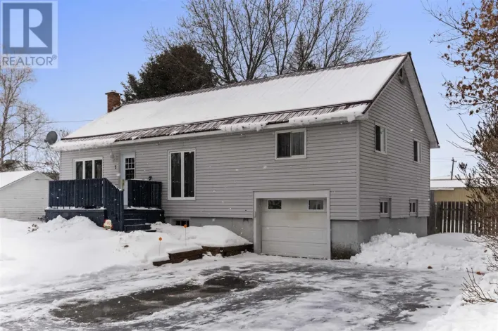 5 Forest ST, Iron Bridge