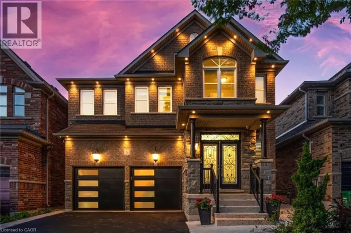 5 FREEDOM OAKS Trail, Brampton