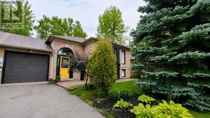 5 HARBOUR CRESCENT, Wasaga Beach