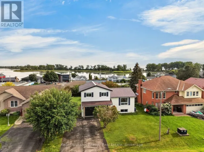 5 HARBOURVIEW CRESCENT, Prince Edward County