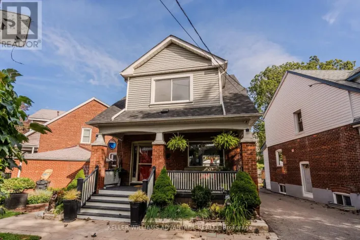 5 HEMLOCK AVENUE, Toronto