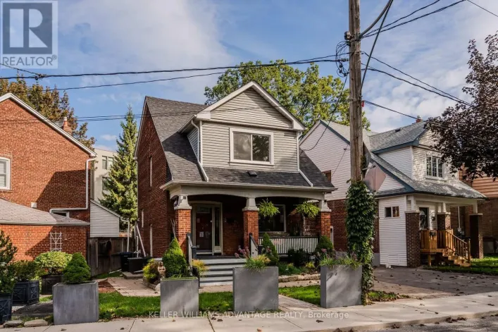 5 HEMLOCK AVENUE, Toronto