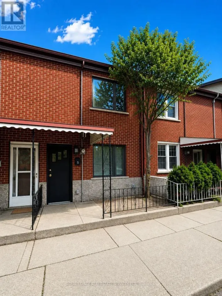 5 HENDERSON AVENUE, Toronto