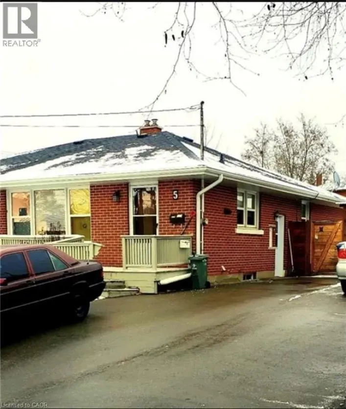 5 JUNE Avenue, Guelph