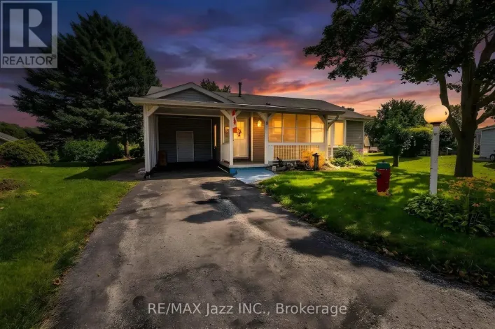 5 KING COURT, Clarington
