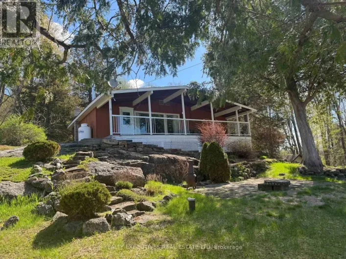 5 LAKE SHORE DRIVE E, Rideau Lakes