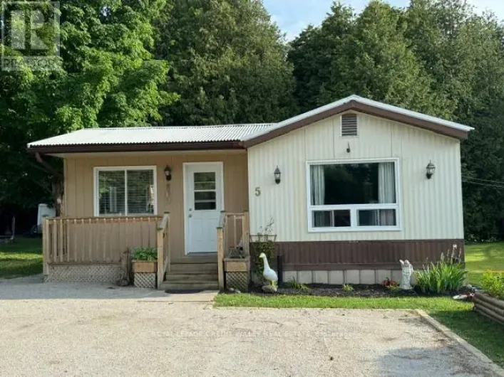 5 LAUREL LANE, Erin