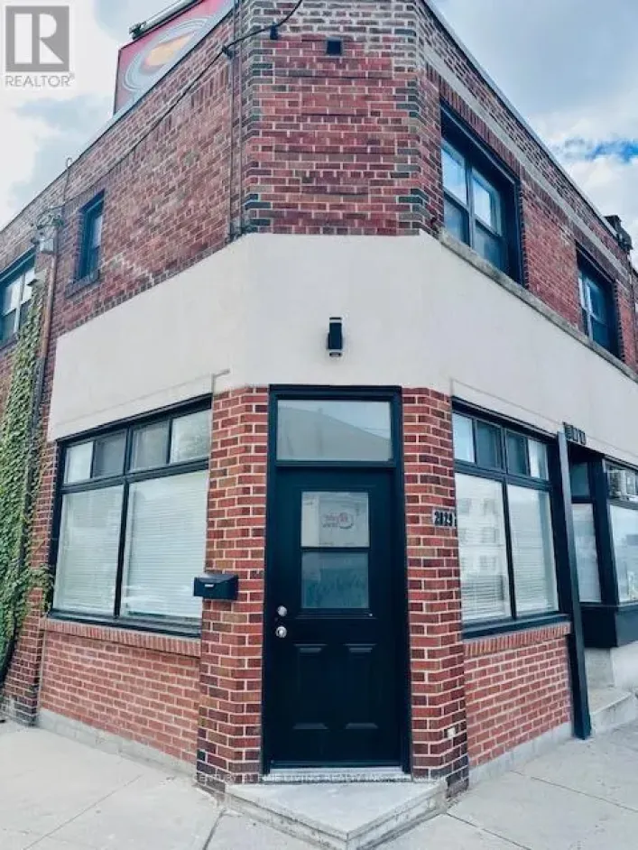 #5 (LOWER) - 580 NAIRN AVENUE W, Toronto