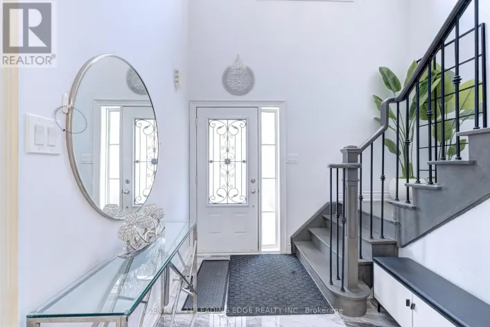 5 LUCE DRIVE, Ajax