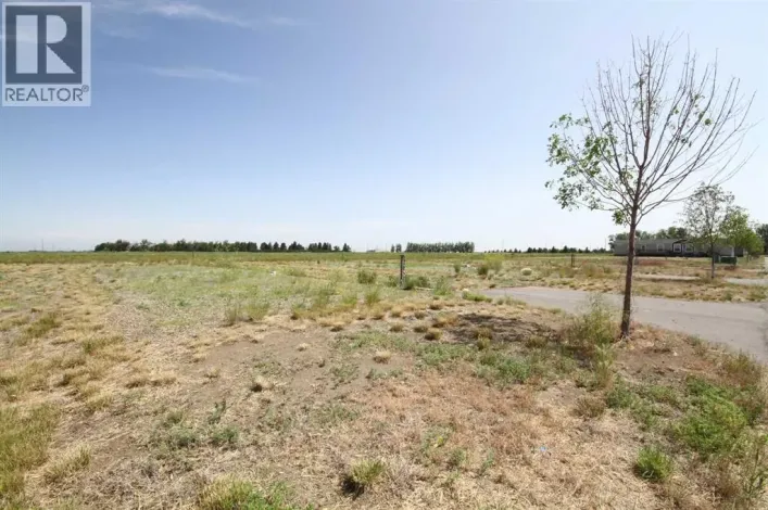 5 Meadows Way, Taber