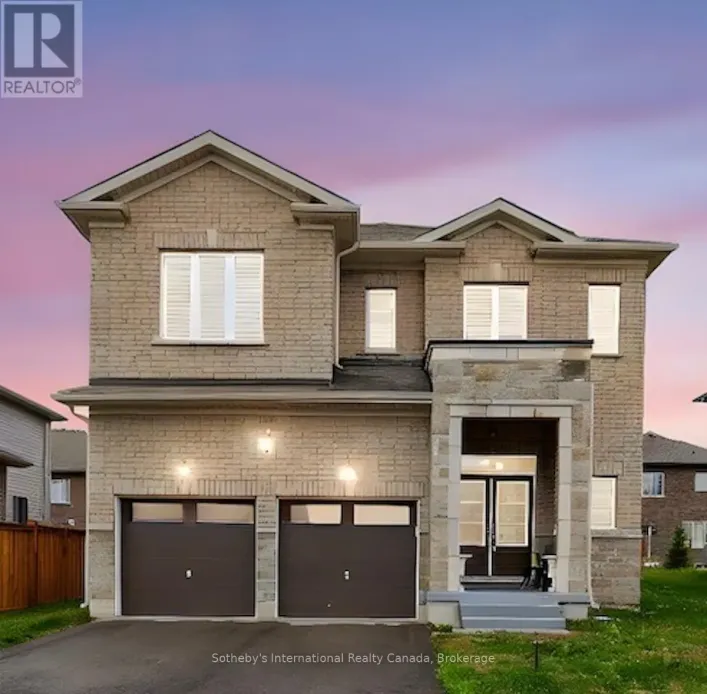 5 MIDDLETON DRIVE, Wasaga Beach