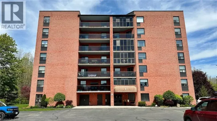 5 MILL POND Court Unit# 604, Simcoe