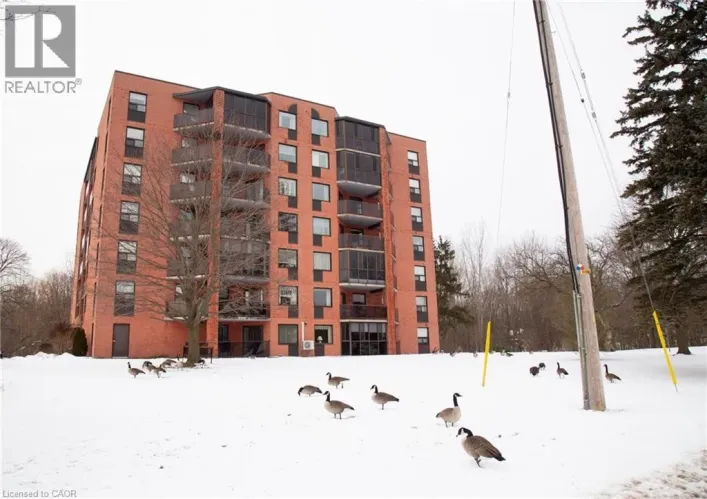 5 MILL POND Court Unit# 704, Simcoe