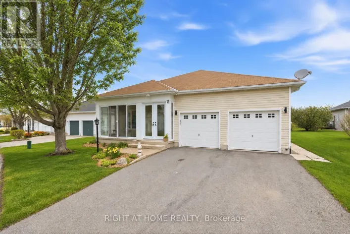5 PARK PLACE LANE, Clarington