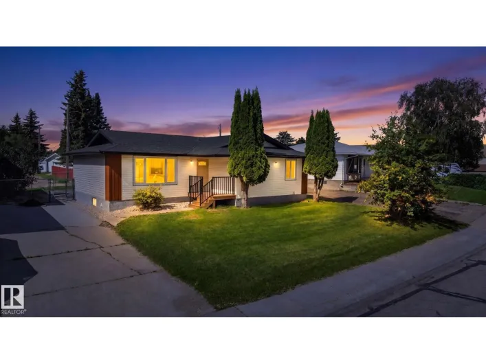 House for sale: 5 PEACE RIVER DR, Devon