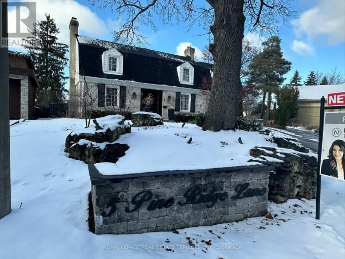 5 PINE RIDGE LANE, Brampton