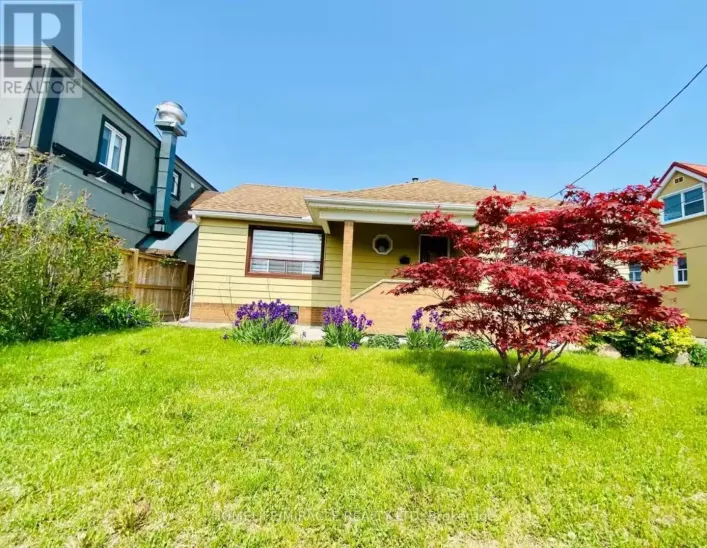 5 QUEEN STREET S, Mississauga