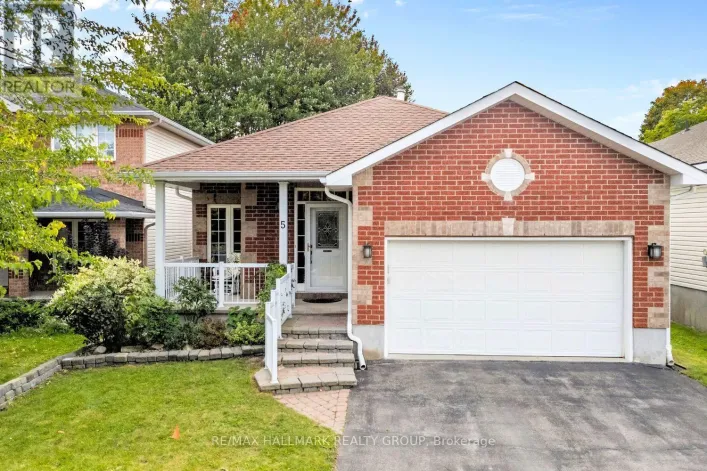 5 RAYBURN STREET, Ottawa