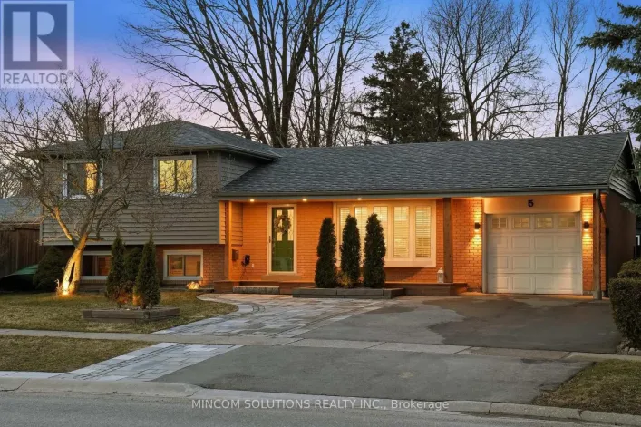 5 ROSEFIELD DRIVE, Halton Hills