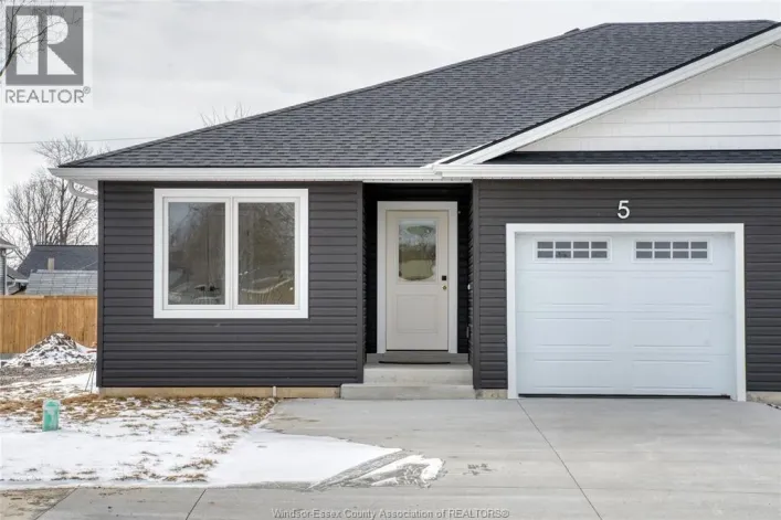 5 SARKIS STREET, Kingsville