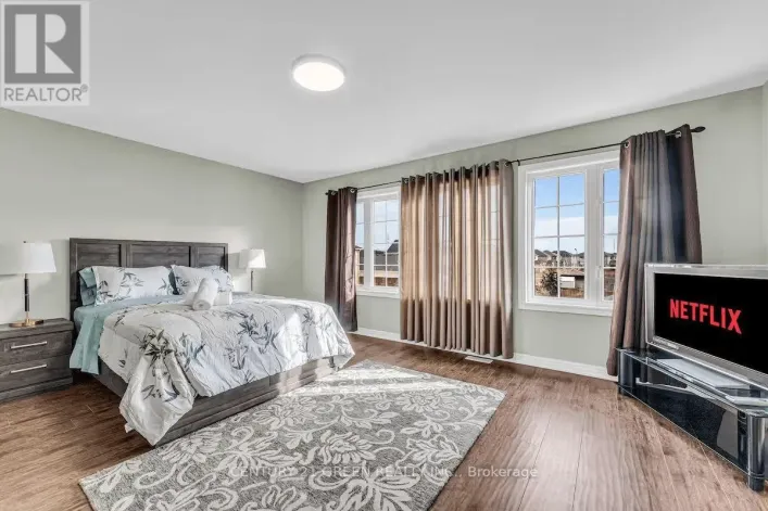 5 SUNSET WAY, Thorold