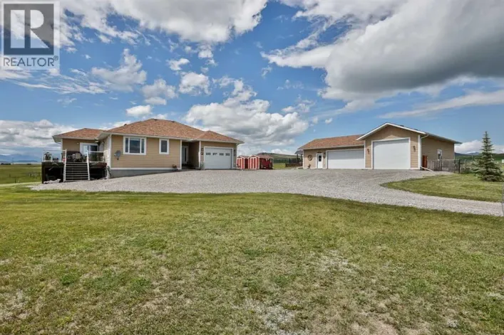 House for sale: 5 Walking Plow Estates, Cowley