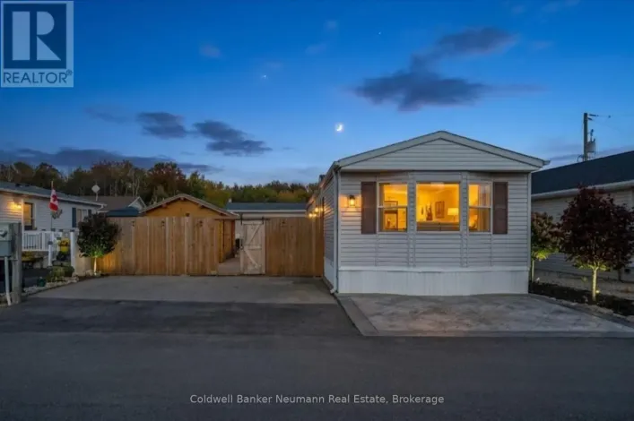 5 WALNUT WAY, Puslinch