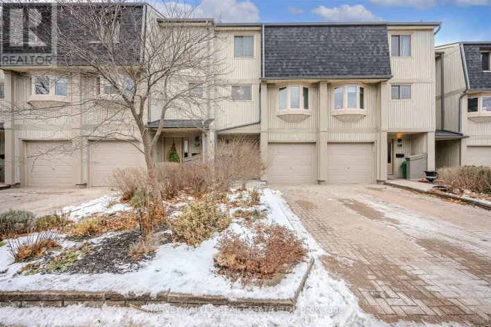 50 - 1060 WALDEN CIRCLE, Mississauga