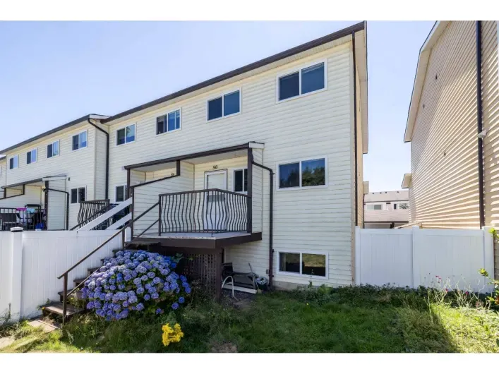 50 27272 32 AVENUE, Langley