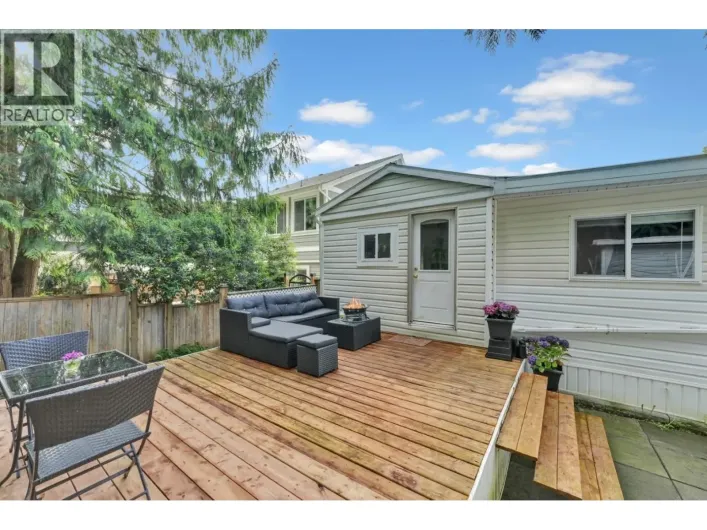 50 3295 SUNNYSIDE ROAD, Anmore