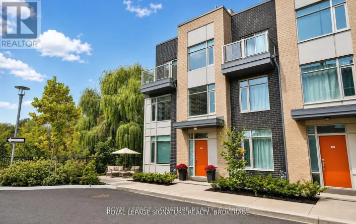 50 - 35 APPLEWOOD LANE, Toronto