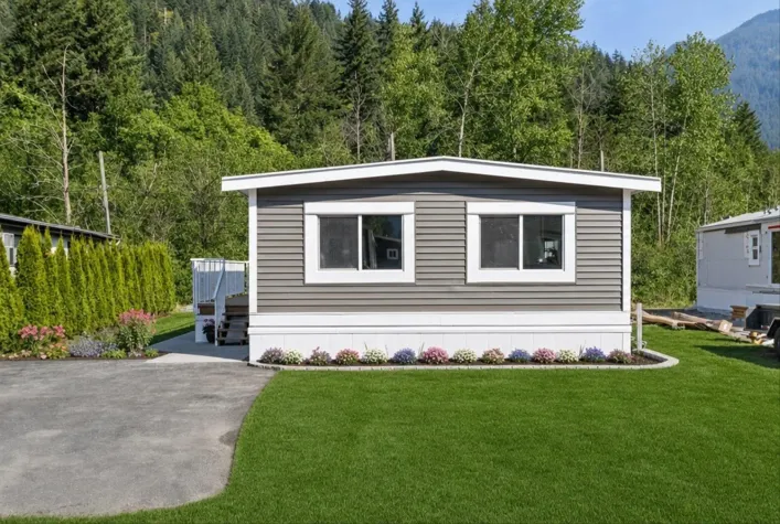 50 65367 KAWKAWA LAKE ROAD|Hope, Hope