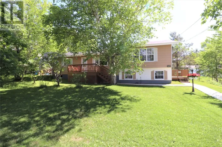 50 A and B Wights Road, Deer Lake