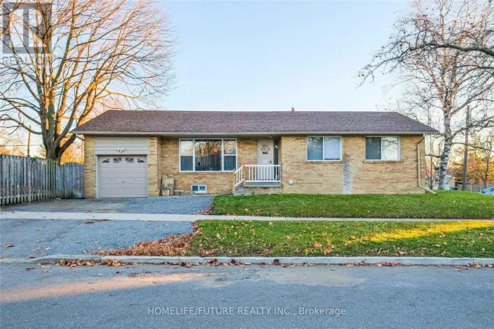 50 BENLIGHT CRESCENT, Toronto