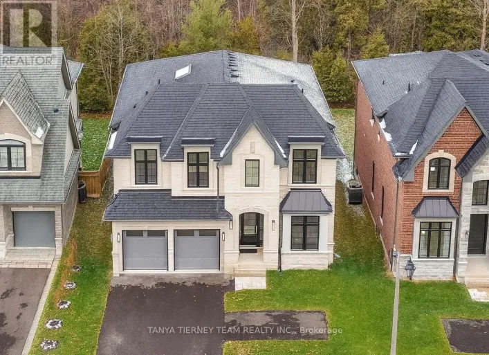 50 CARNWITH DRIVE W, Whitby