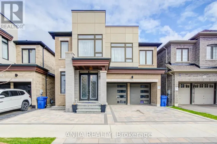 50 CONDUCTOR AVENUE, Whitchurch-Stouffville