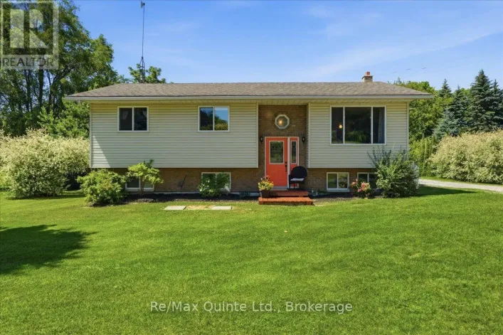 50 COUNTY ROAD 18, Prince Edward County