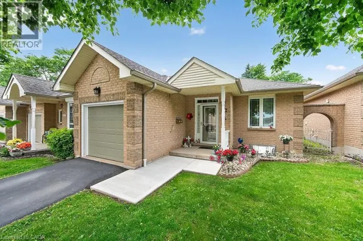50 CRITZIA Drive, Mount Hope