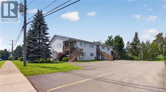 Apartment for sale: 50 Damien Street Unit# 6, Dieppe