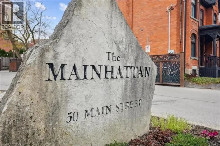 50 MAIN Street Unit# 313, Dundas