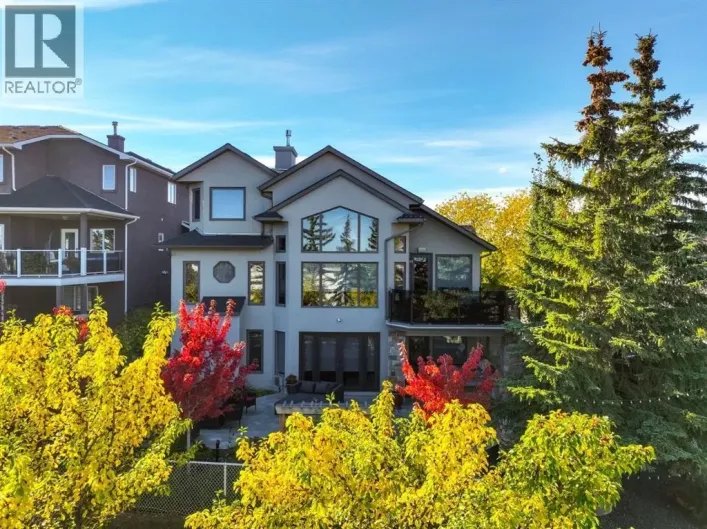 50 Signature Heights SW, Calgary