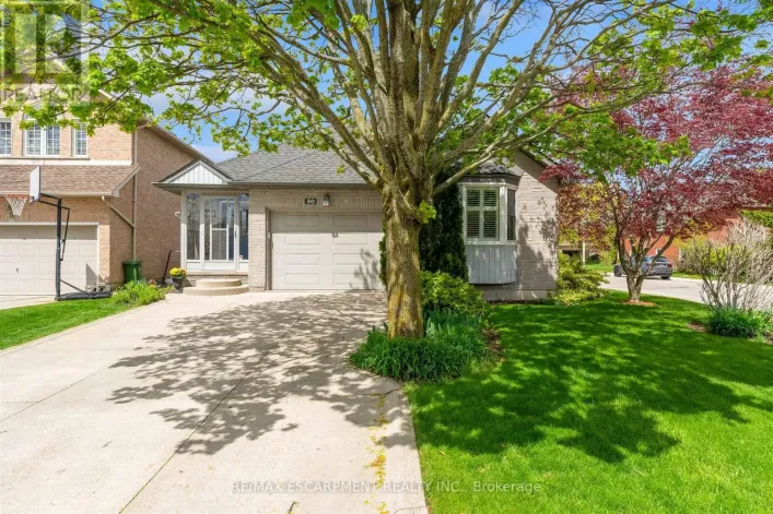 50 SPADARA DRIVE, Hamilton