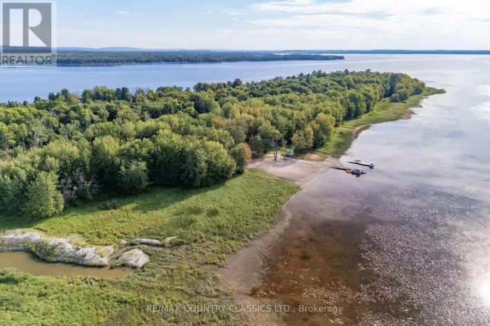 50 SULLIVAN POINT ROAD, Laurentian Valley