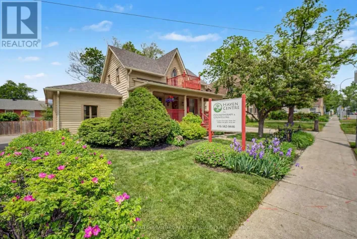 50 WELLINGTON STREET E, Aurora