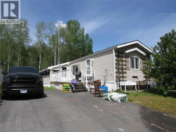 500 16th Avenue Unit# 107, Genelle
