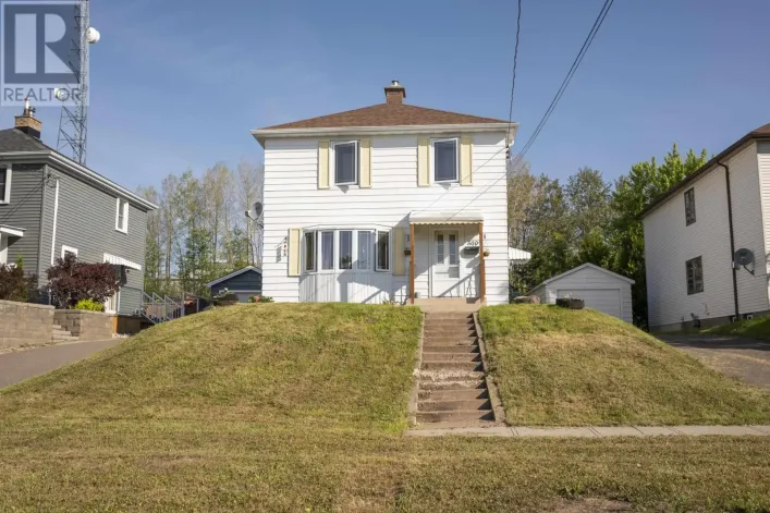 500 COURT STREET, Thunder Bay