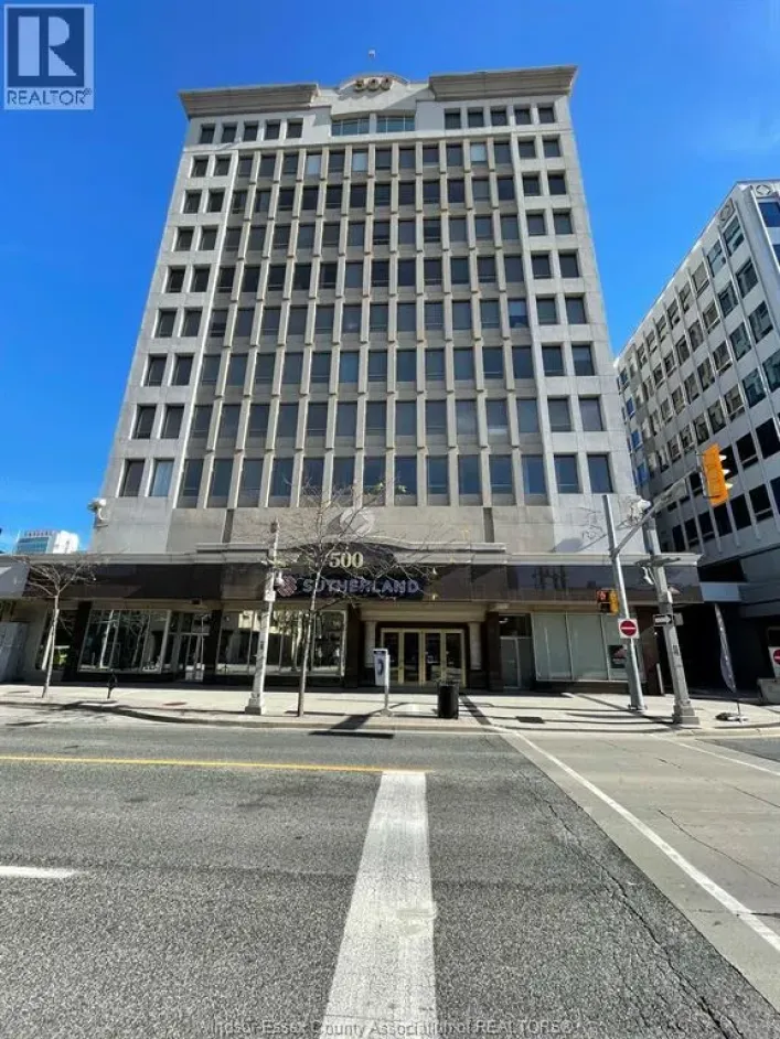 500 OUELLETTE AVENUE, Windsor
